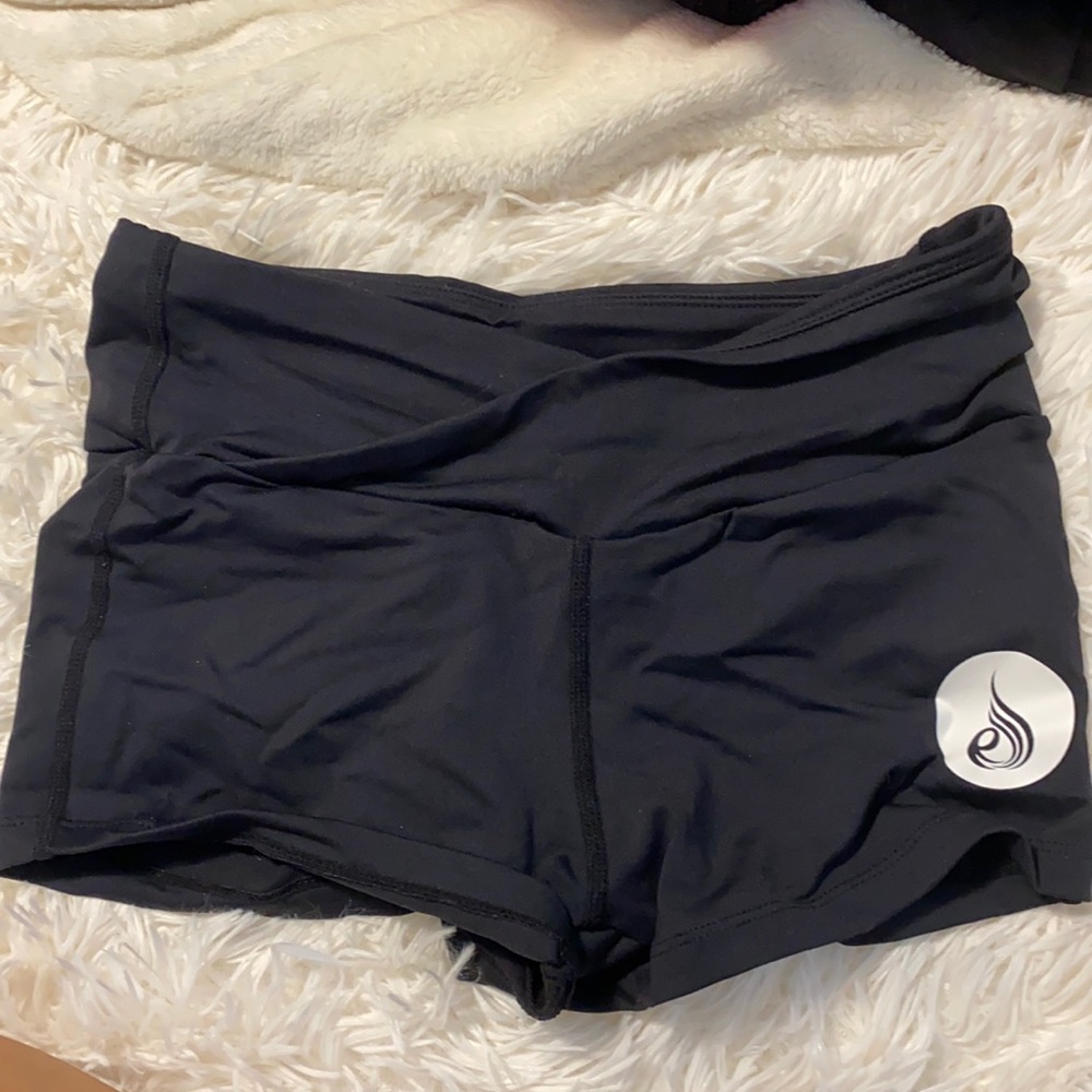 RYDERWEAR BLACK SHORTS
